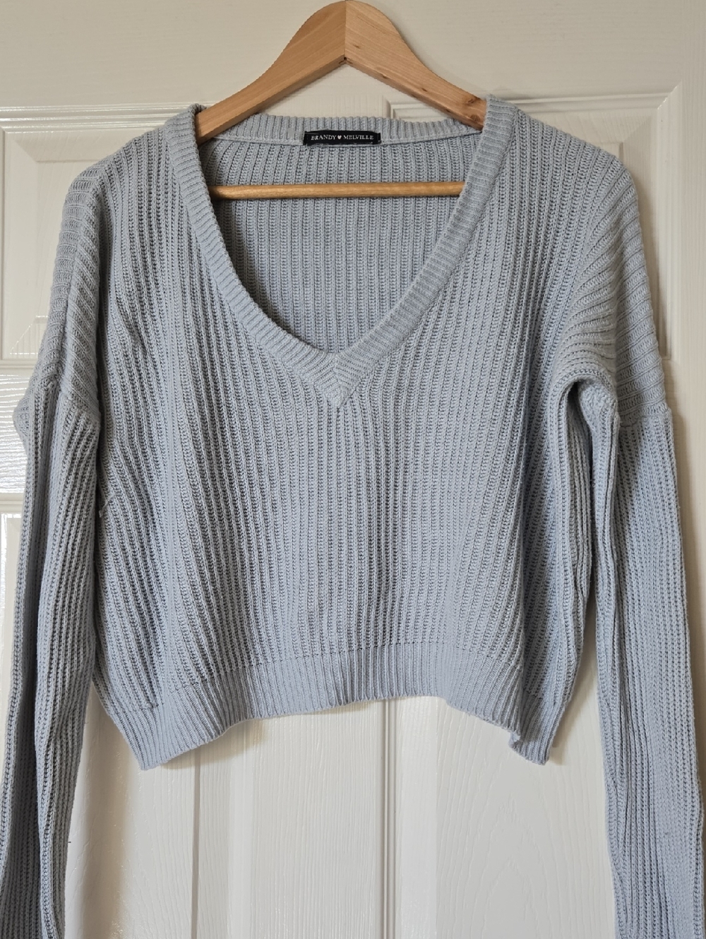 Brandy Melville Light Gray Baby Blur V-Neck Ribbed Pullover